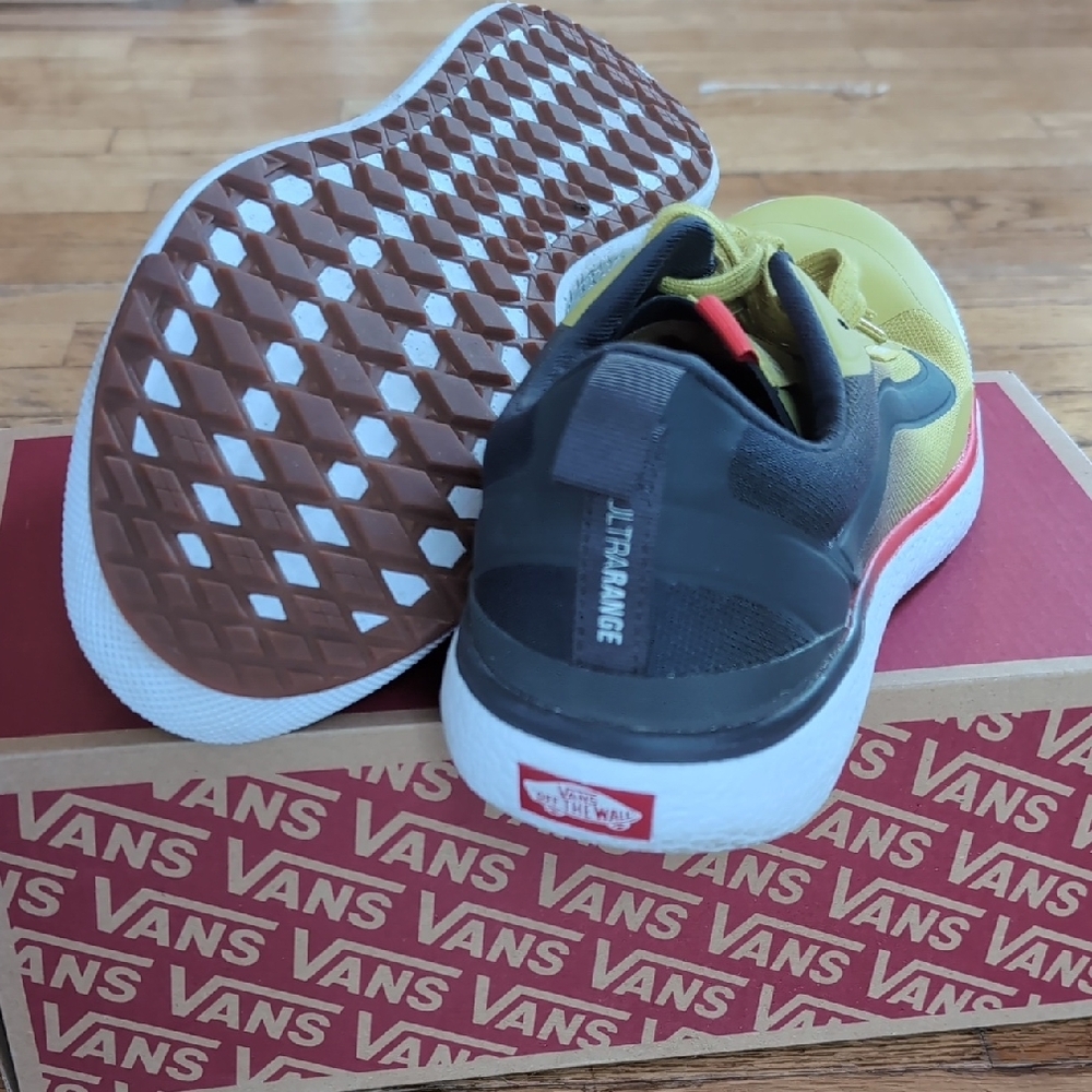 Vans Men's Yellow and Gray Athletic Shoes - Picture 3 of 7